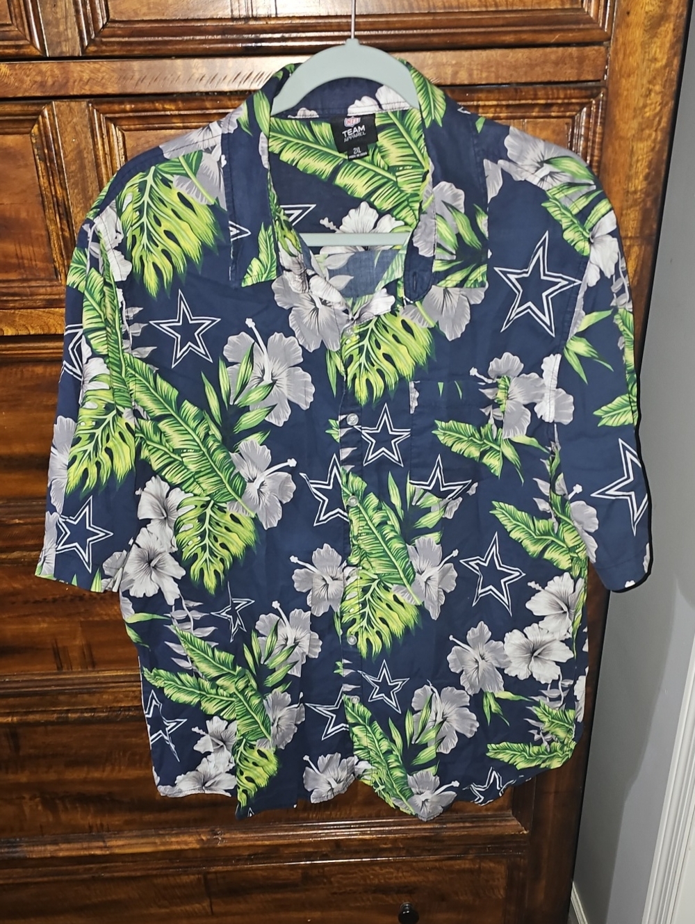 NFL Team Apparel Mens Dallas Cowboys Button Down Shirt. Sz 2xl